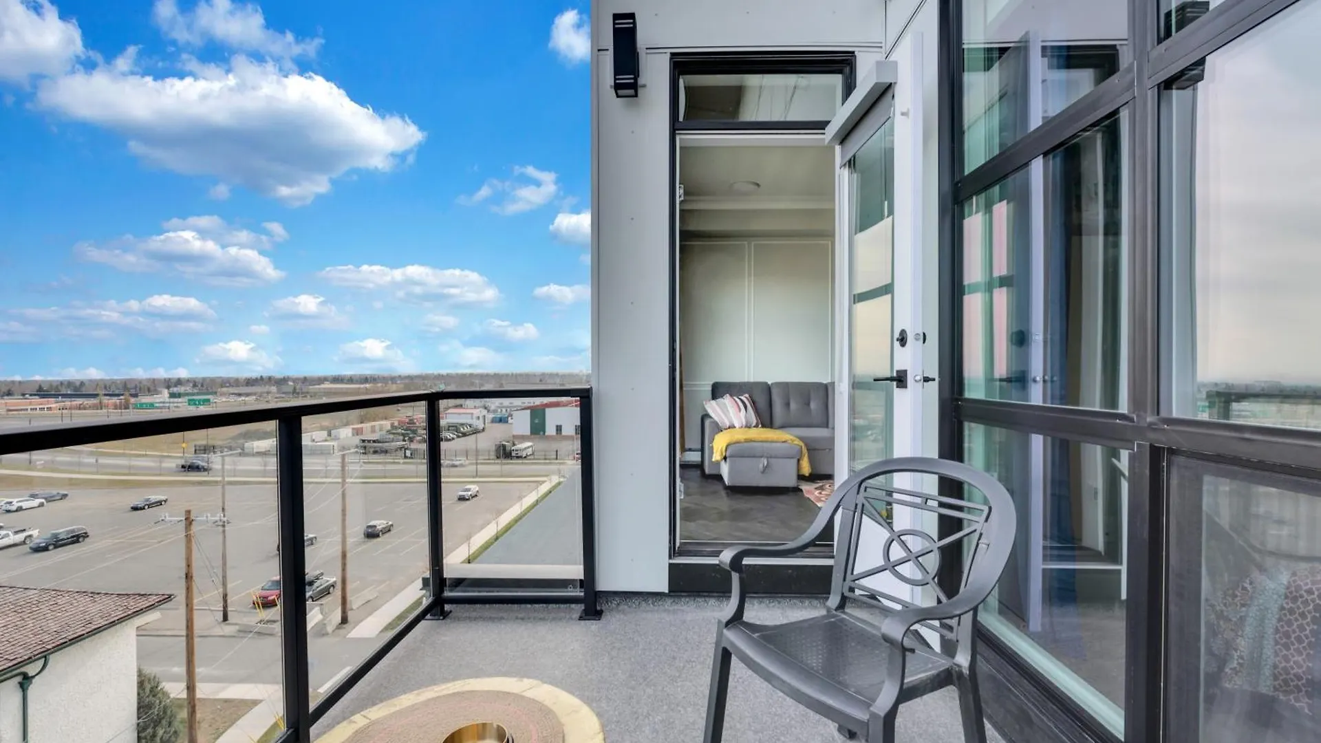 Elegant Space In Currie Calgary