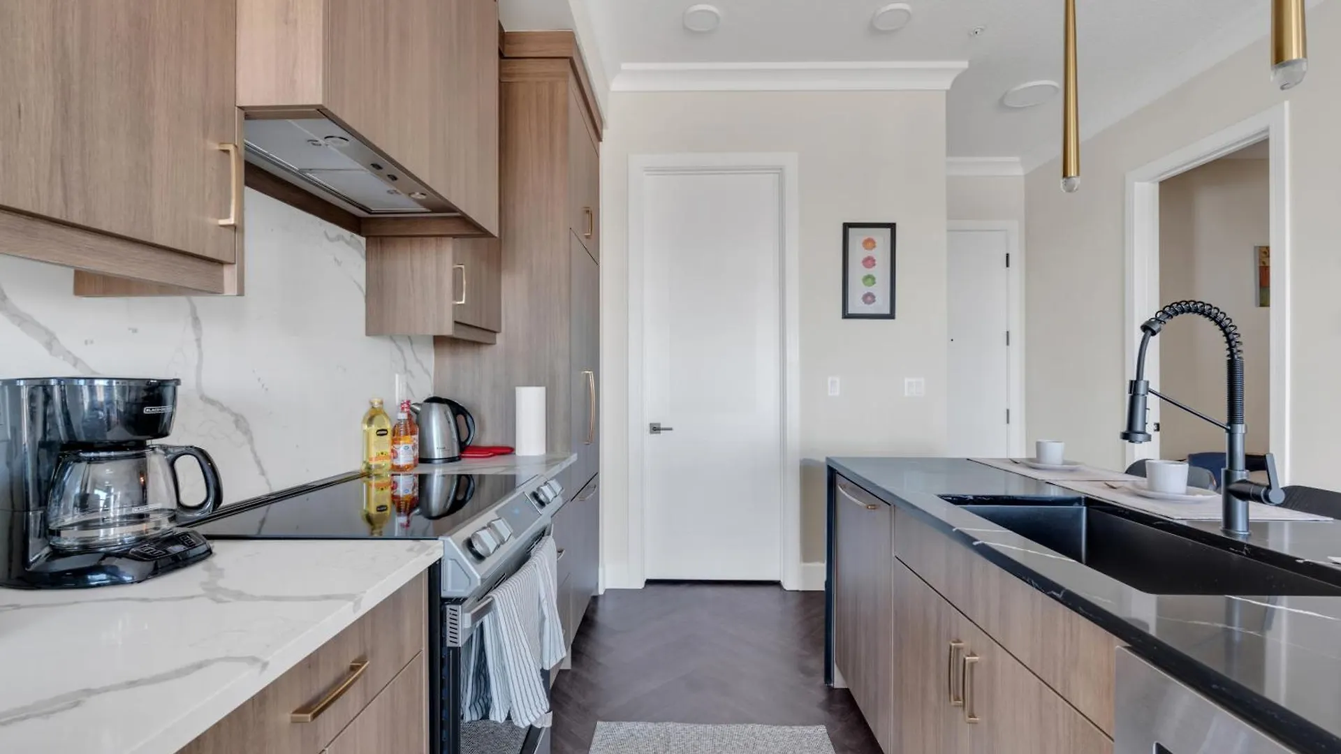 Elegant Space In Currie Calgary 0*,  Canada