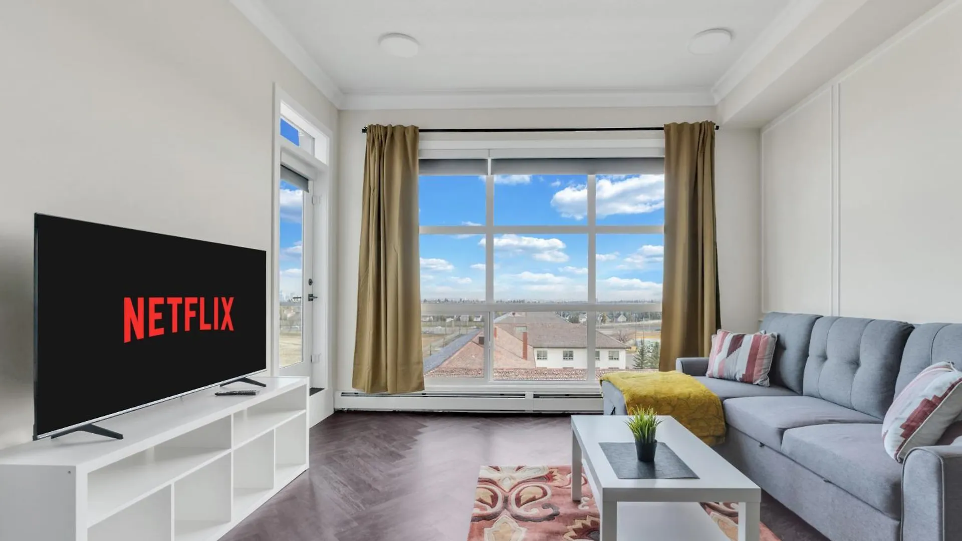 Апартаменты Elegant Space In Currie Калгари Канада